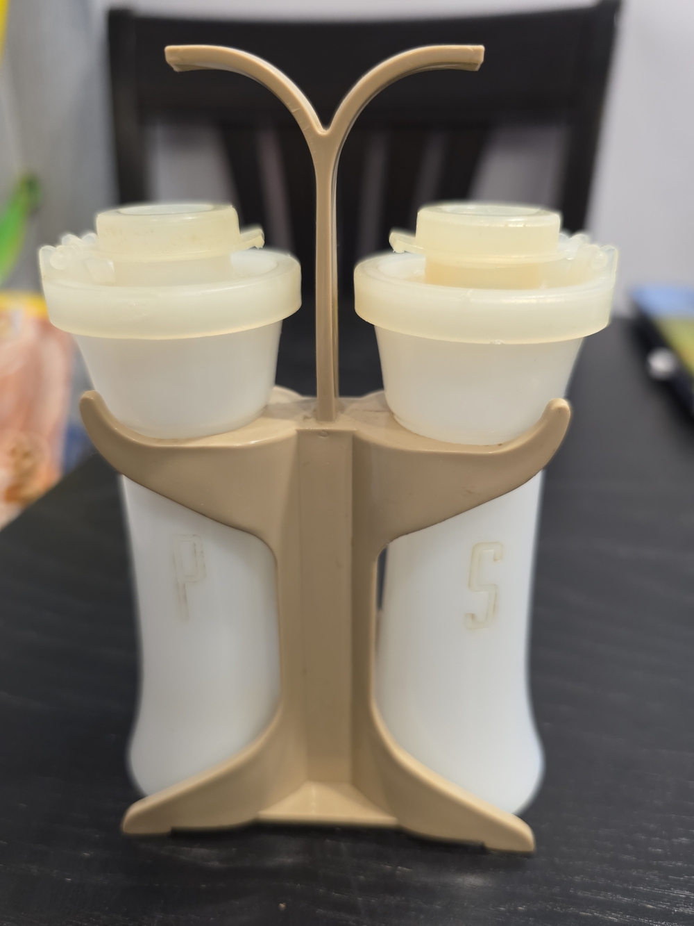 Tupperware Beige and White Salt & Pepper Shaker Set with Stand